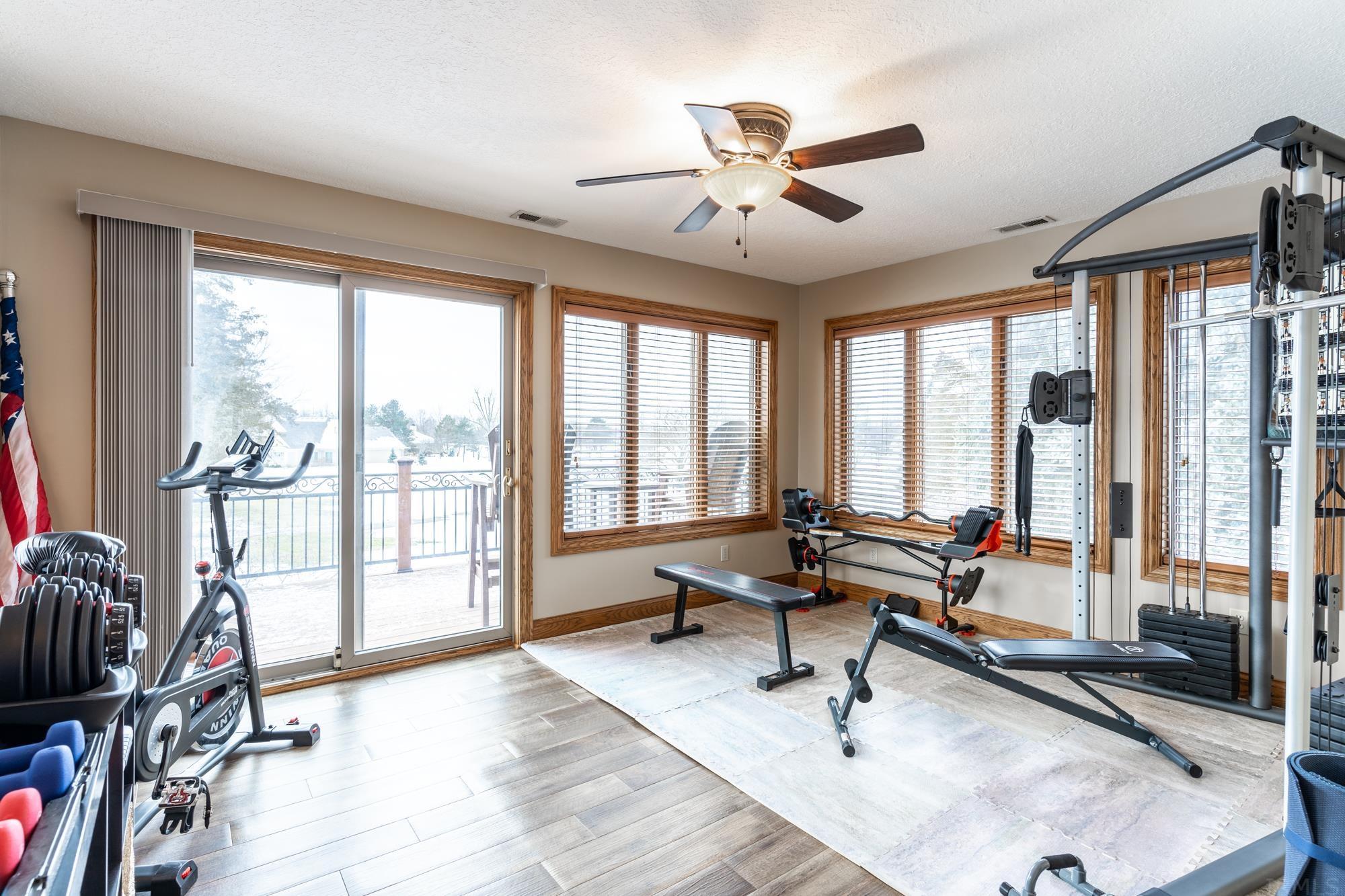 11712 Woodstream Ridge Court Fort Wayne, IN 46845 - Photo 18 of 36 Gallery Image 18