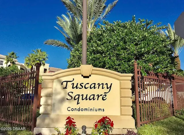 $1,975 | 424 Luna Bella Lane, Unit 411, New Smyrna Beach, FL 32168