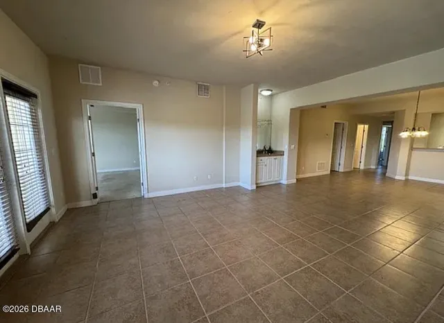 $1,975 | 424 Luna Bella Lane, Unit 411, New Smyrna Beach, FL 32168