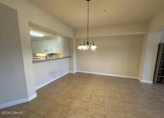$1,975 | 424 Luna Bella Lane, Unit 411, New Smyrna Beach, FL 32168