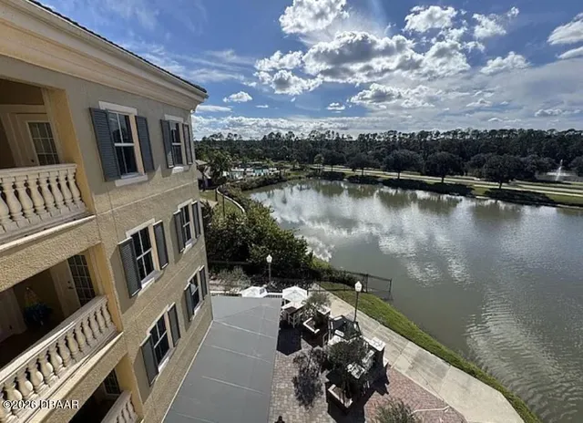 $1,975 | 424 Luna Bella Lane, Unit 411, New Smyrna Beach, FL 32168