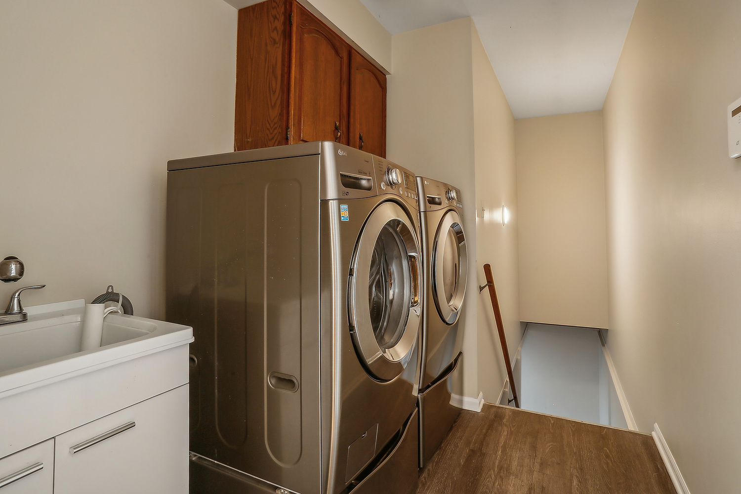 4010 Dundee Road Northbrook, IL 60062 - Photo 12 of 14 a utility room with dryer and washer