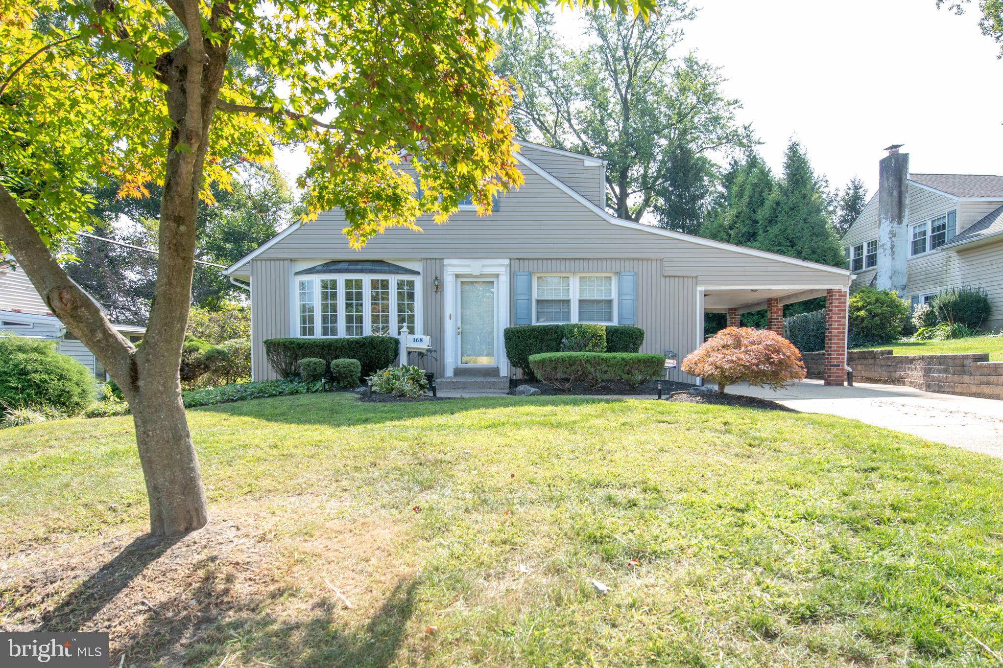 168 Sleighride Road Willow Grove, PA 19090 - Photo 2 of 39 Front View