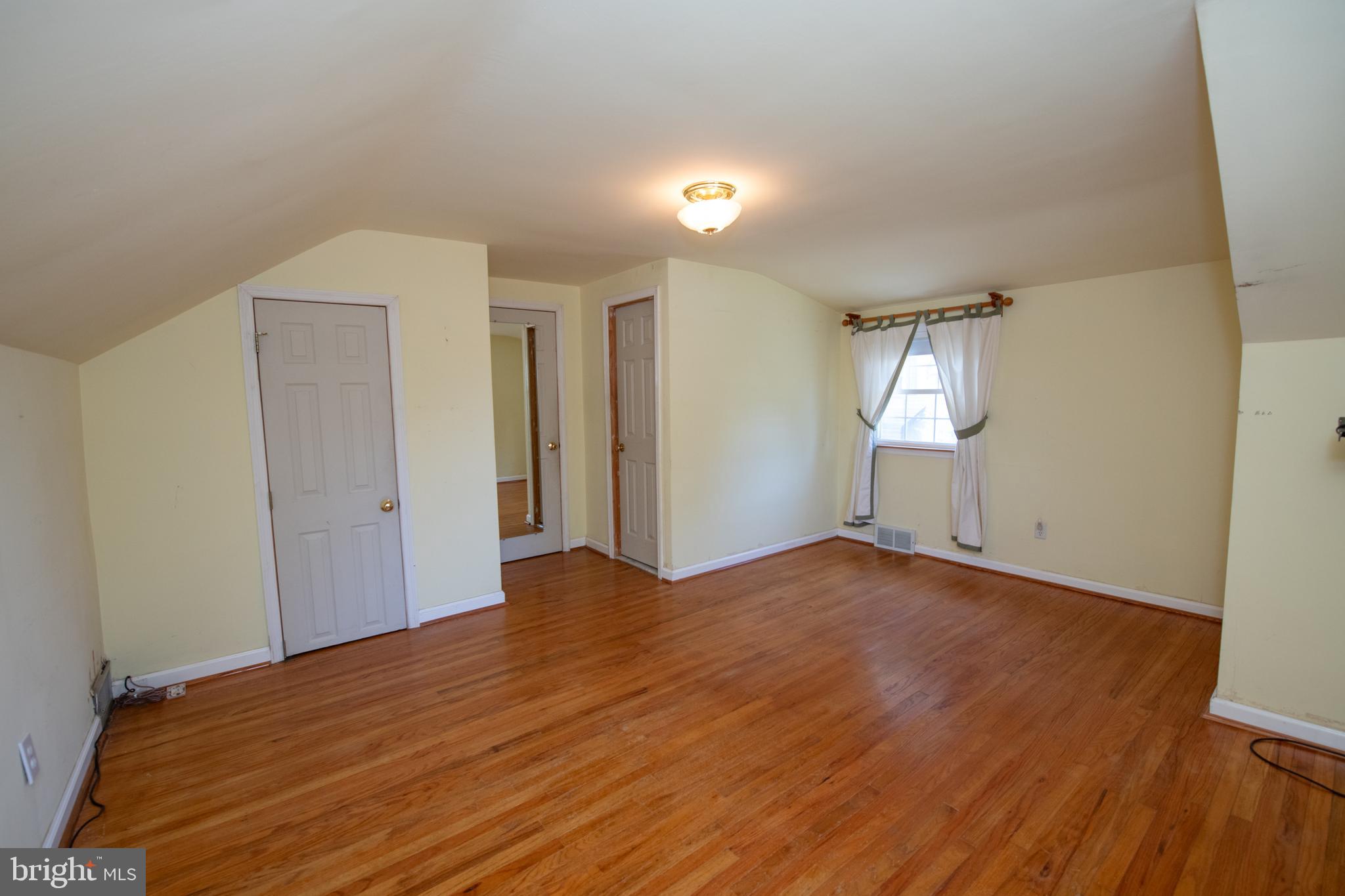 168 Sleighride Road Willow Grove, PA 19090 - Photo 33 of 39 Primary Bed Rm