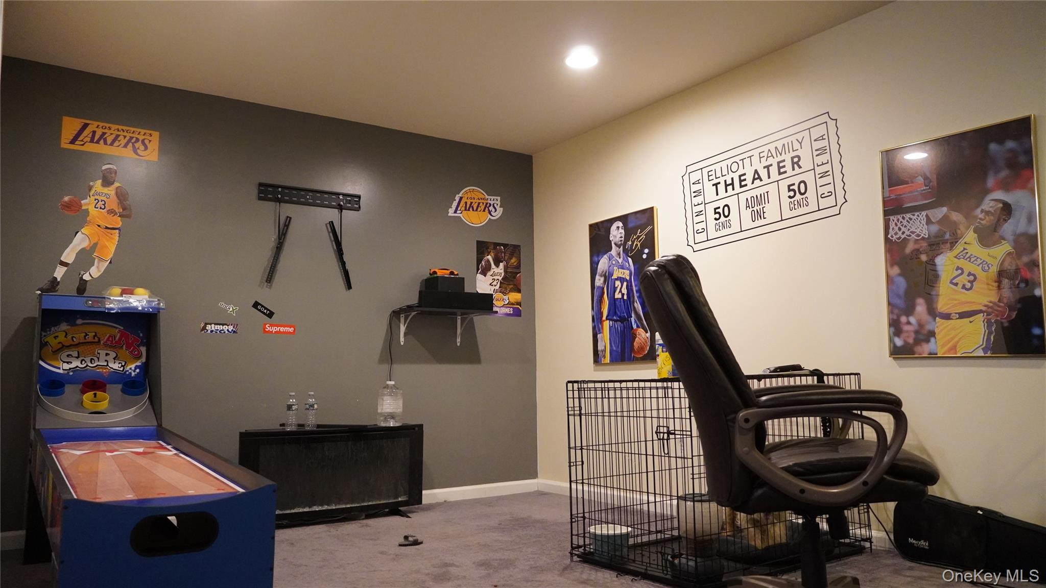 1402 Hawthorn Way New Windsor, NY 12553 - Photo 24 of 25 a view of a room with gym equipment