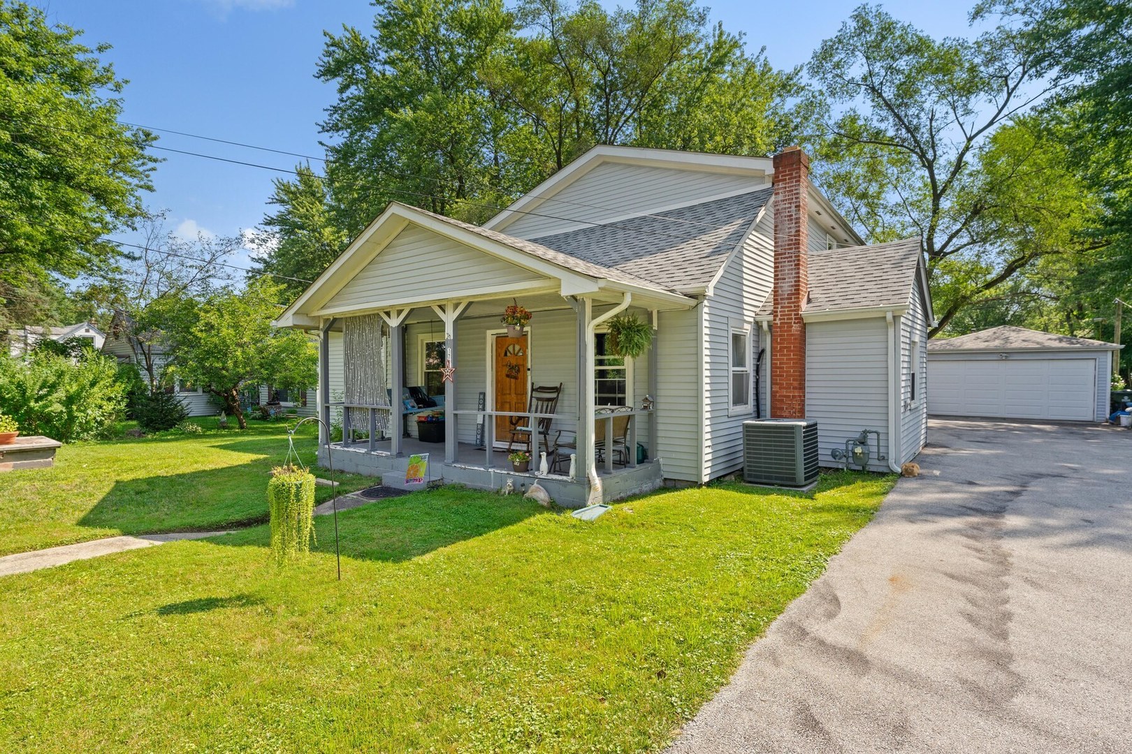 17853 Bock Road Lansing, IL 60438 - Photo 2 of 14 Gallery Image 2