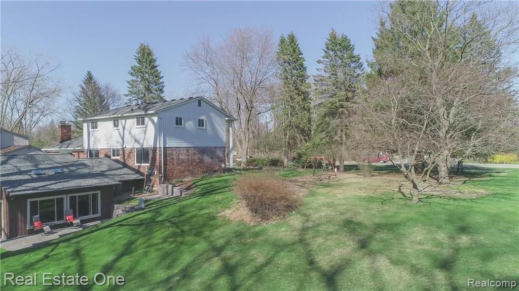 1722 Crooks Road Rochester Hills, MI 48309 - Photo 50 of 53