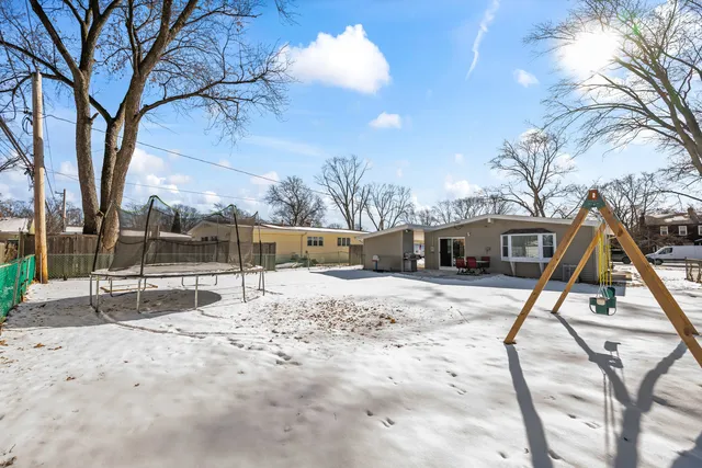 $314,900 | 2212 Fulle Street, Rolling Meadows, IL 60008