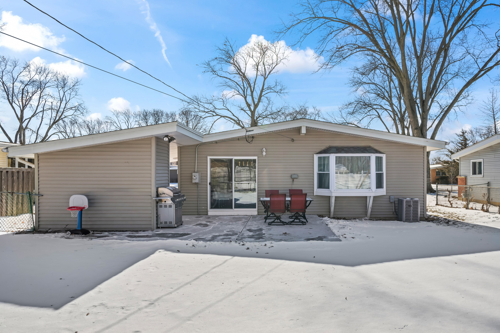 2212 Fulle Street Rolling Meadows, IL 60008 - Photo 22 of 25