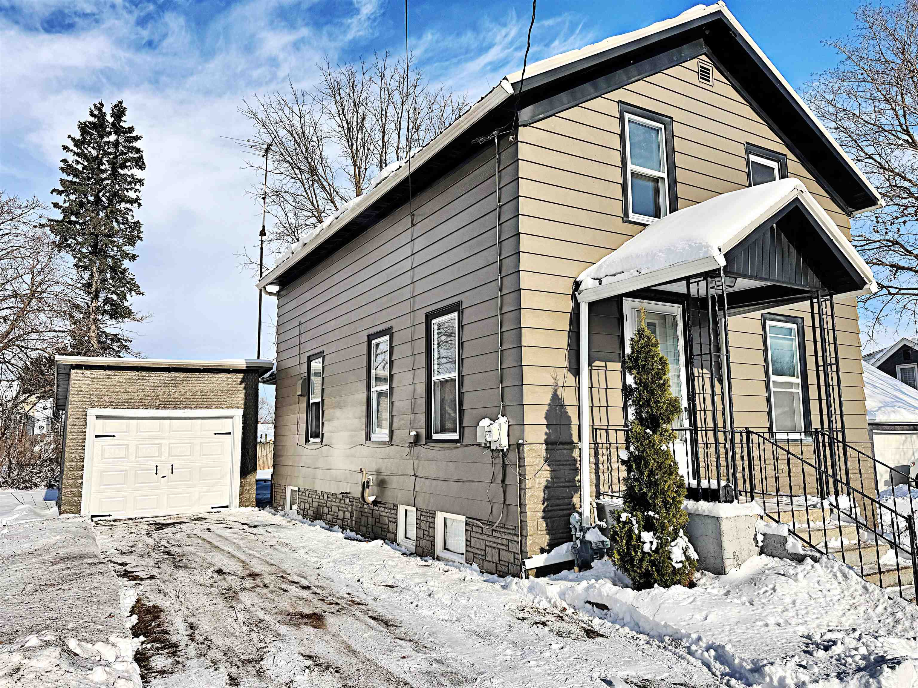 528 Madison Street Reedsville, WI 54230 - Photo 20 of 26