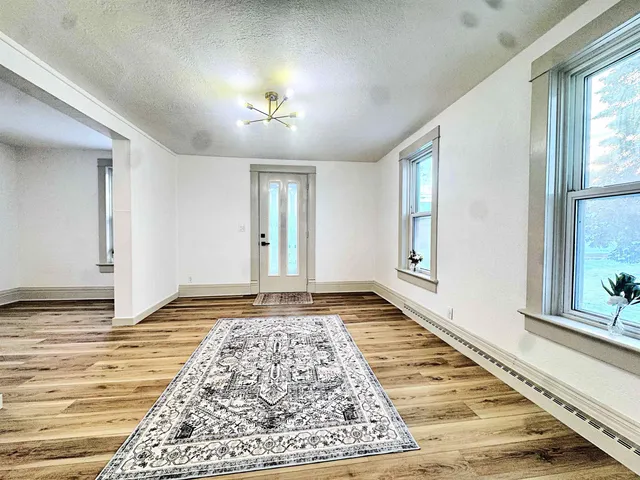 $206,900 | 528 Madison Street, Reedsville, WI 54230