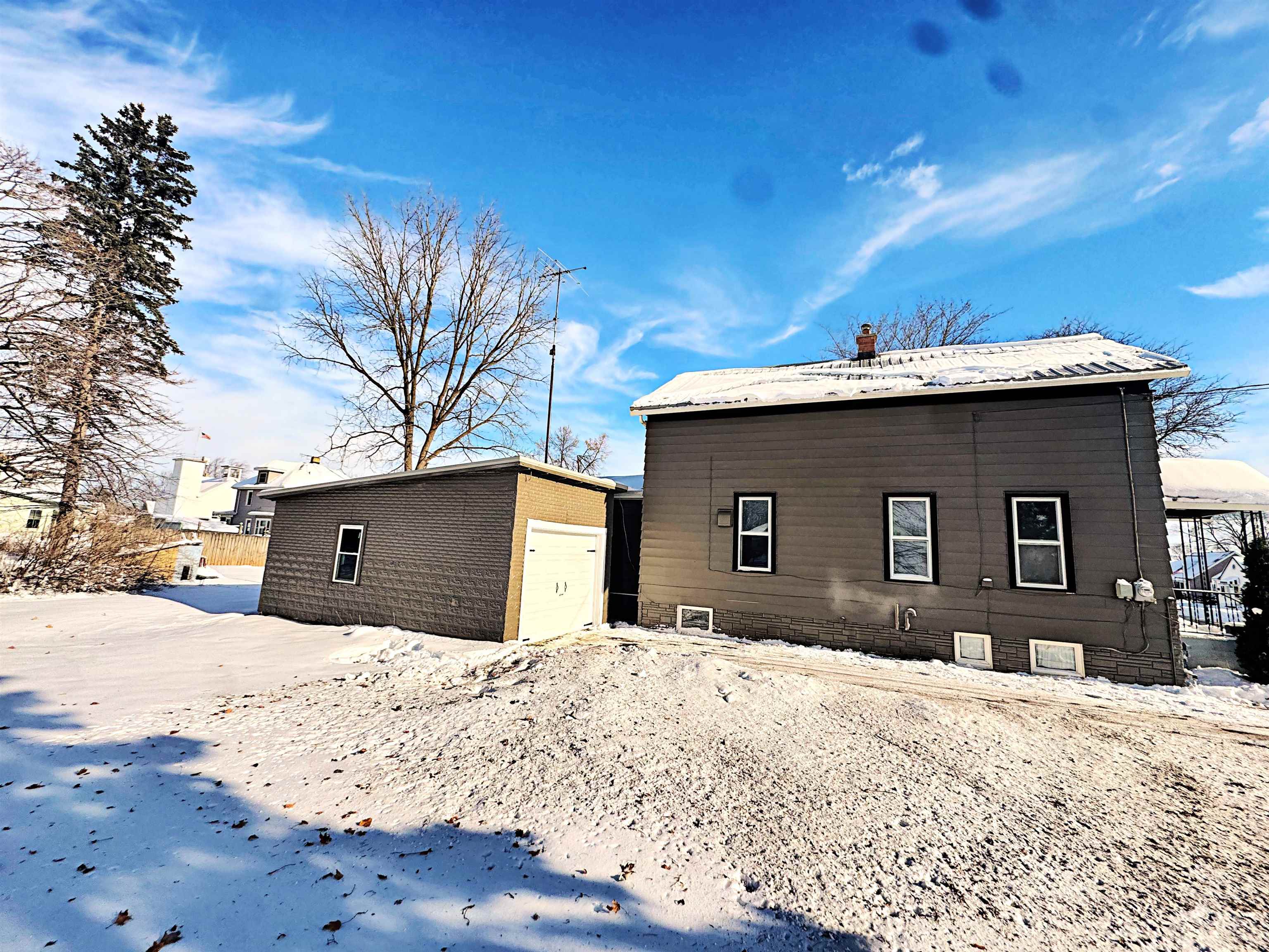 528 Madison Street Reedsville, WI 54230 - Photo 22 of 26
