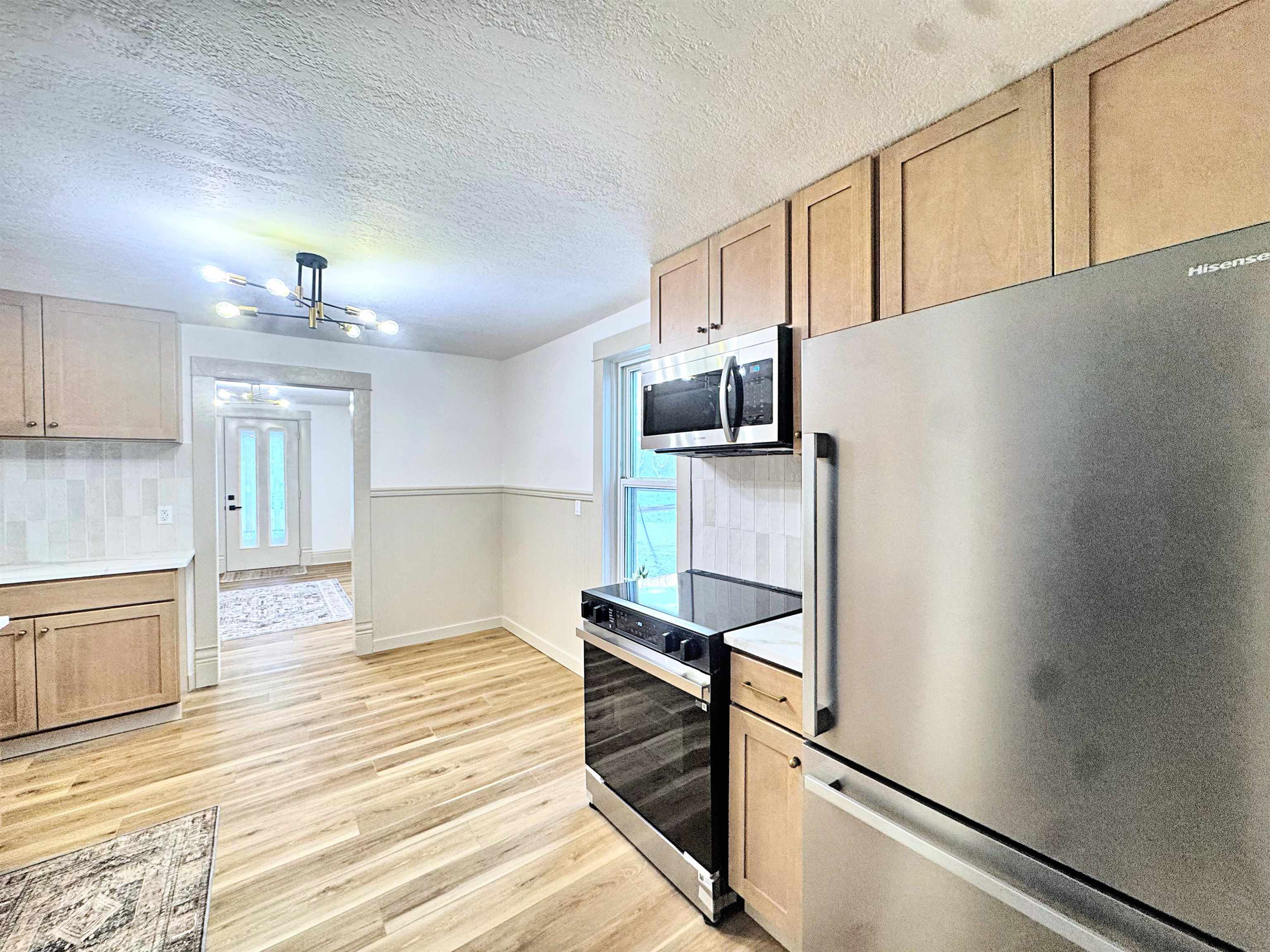 528 Madison Street Reedsville, WI 54230 - Photo 7 of 26