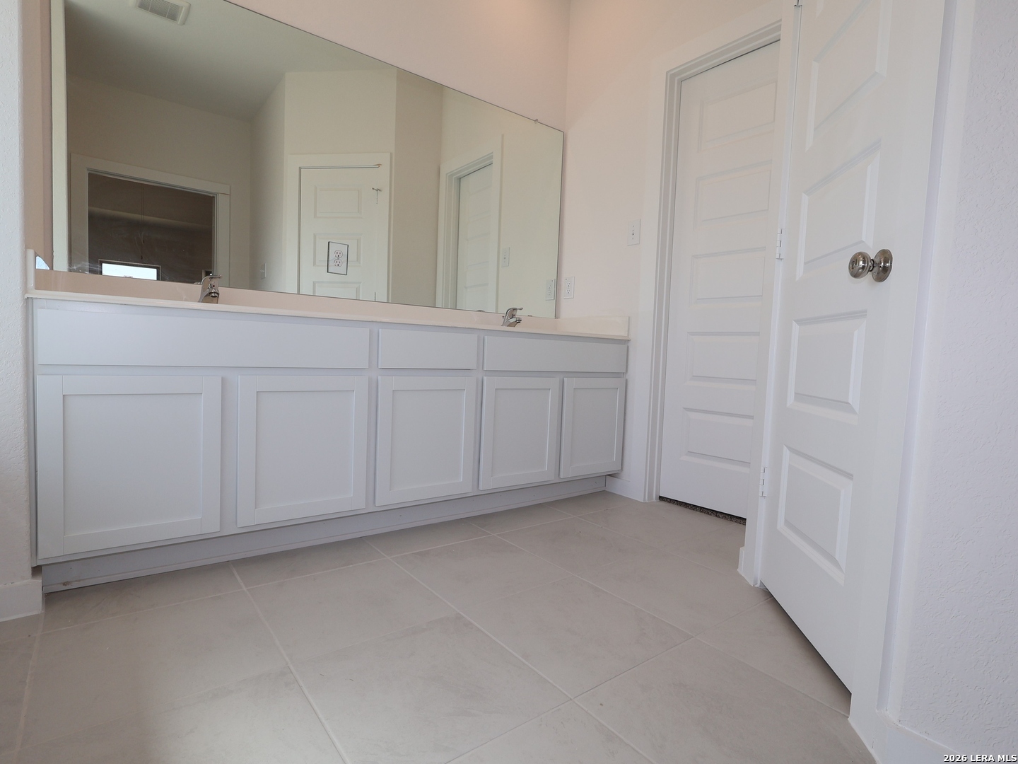 8638 Rucker Pond Trail San Antonio, TX 78252 - Photo 10 of 33