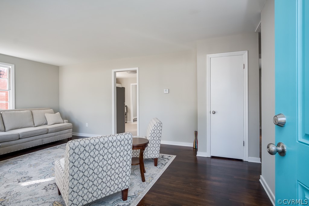 3512 Howard Road Richmond, VA 23223 - Photo 5 of 24 Gallery Image 5