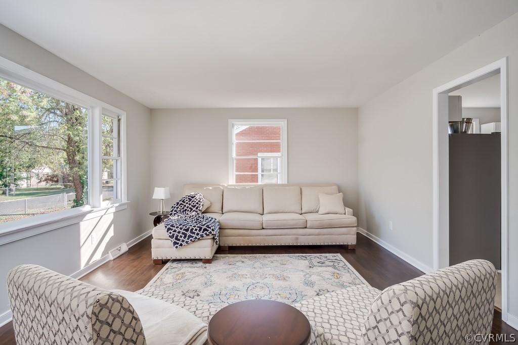 3512 Howard Road Richmond, VA 23223 - Photo 7 of 24 Gallery Image 7