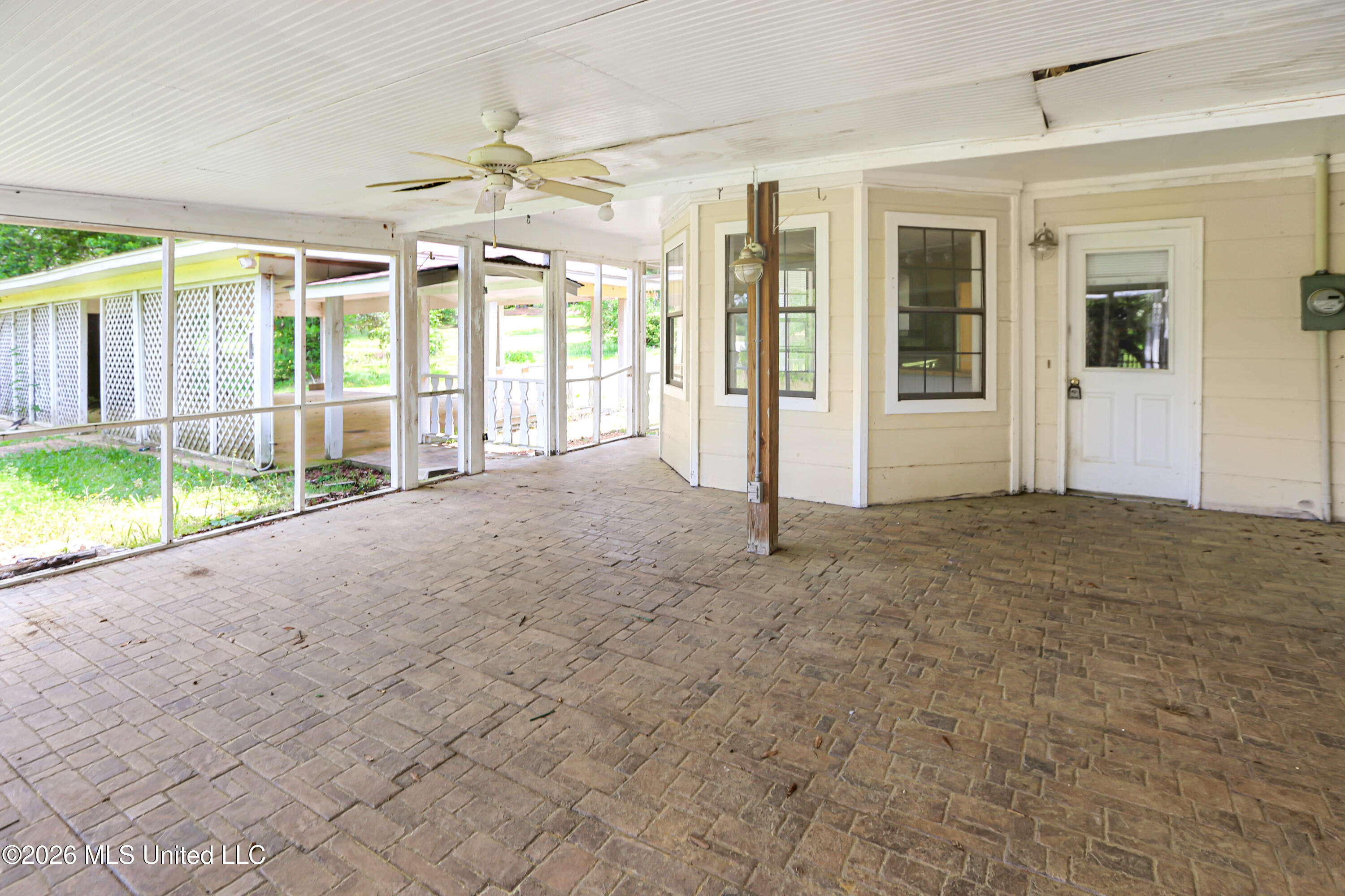 816 Ratliff Ferry Road Canton, MS 39046 - Photo 13 of 16 816 Ratliff Ferry Rd - 12