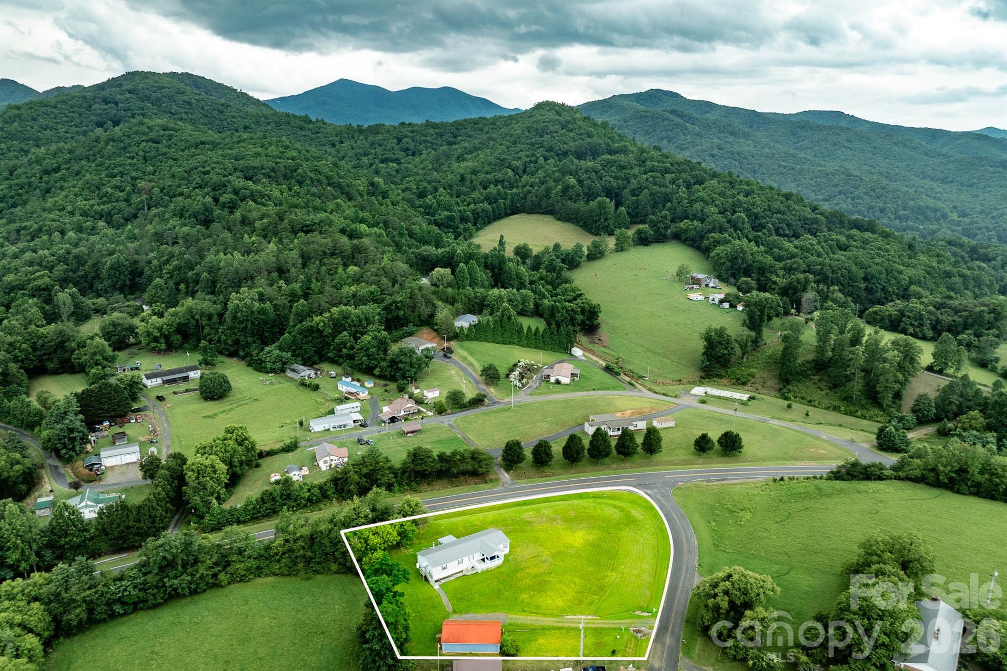 755 Fairview Loop Hot Springs, NC 28743 - Photo 39 of 48