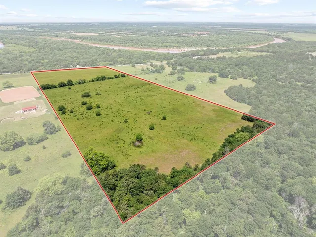 $850,000 | 3510 County Road 127, Whitesboro, TX 76273