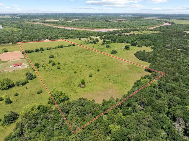 $850,000 | 3510 County Road 127, Whitesboro, TX 76273