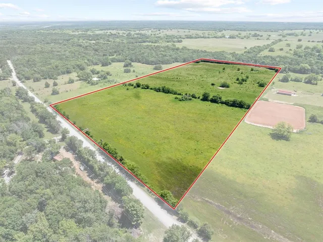 $850,000 | 3510 County Road 127, Whitesboro, TX 76273