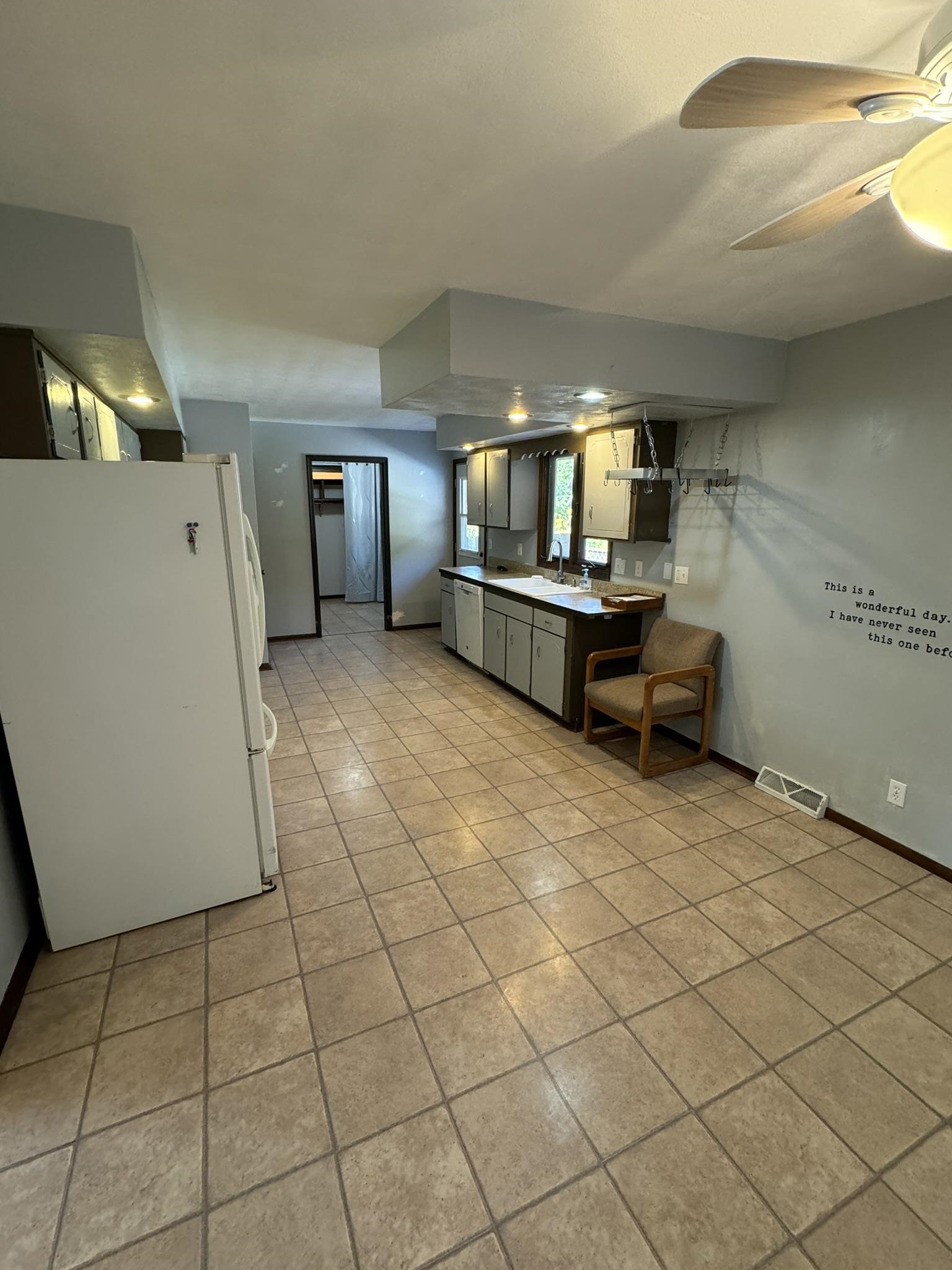 3745 Valerie Road Roscoe, IL 61073 - Photo 10 of 34 Gallery Image 10