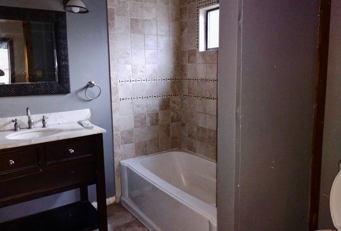 159 Elliott Cove Loop Trinity, TX 75862 - Photo 5 of 16