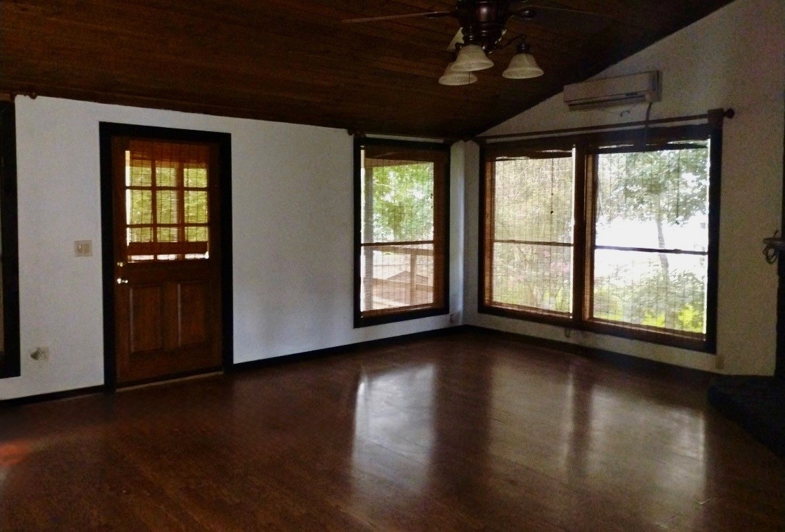 159 Elliott Cove Loop Trinity, TX 75862 - Photo 8 of 16