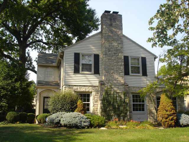 2666 Bryden Road Bexley, OH 43209 - Photo 1 of 10