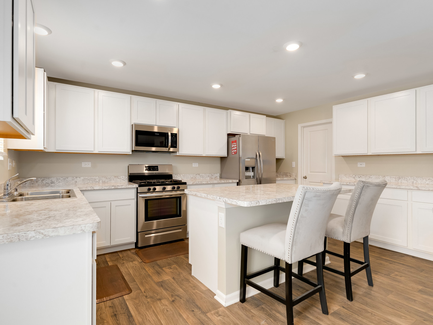 3732 Flynn Street McHenry, IL 60050 - Photo 4 of 27