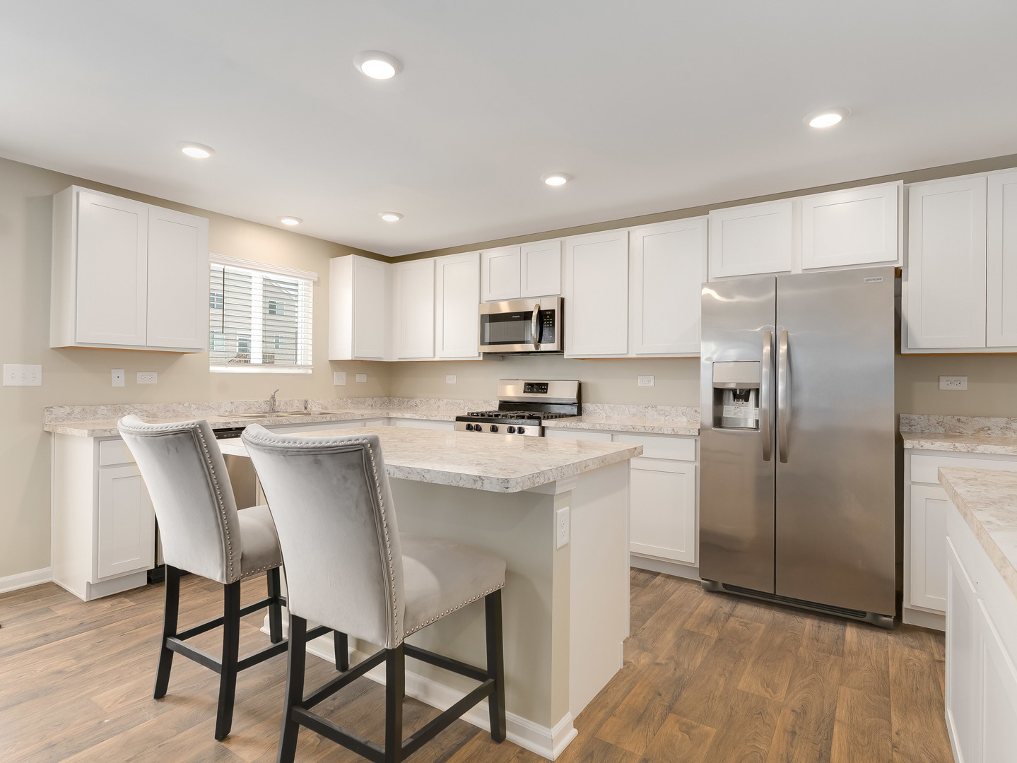 3732 Flynn Street McHenry, IL 60050 - Photo 5 of 27