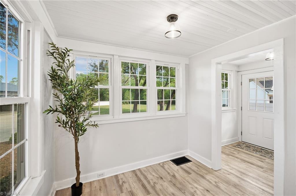1565 Williams Road Lewisville, NC 27023 - Photo 7 of 18 Gallery Image 7