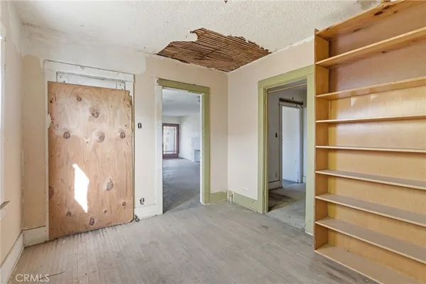 $600,000 | 2064 Myrtle Avenue, Long Beach, CA 90806