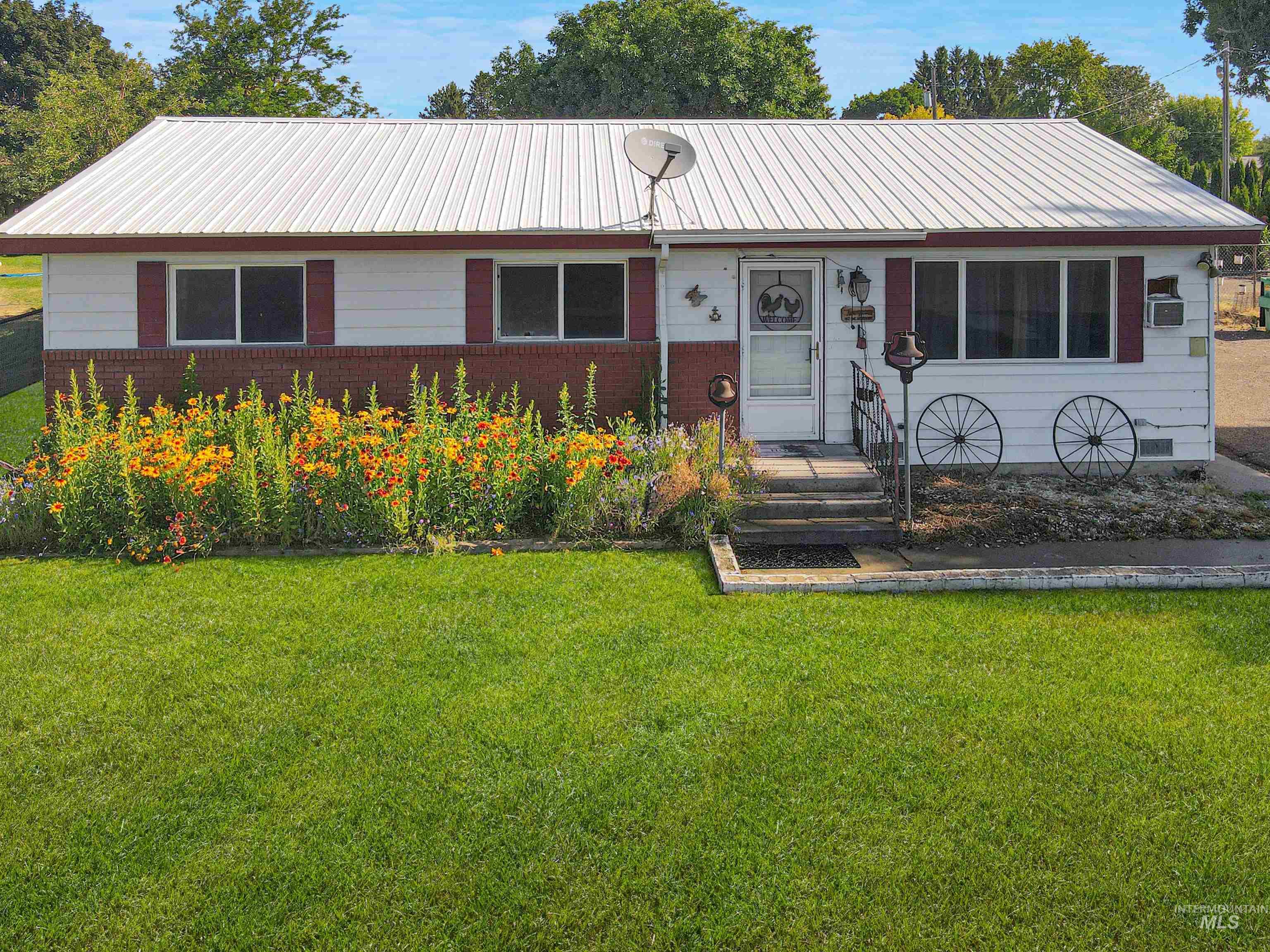162 West Baseline Road Rupert, ID 83350 - Photo 1 of 13
