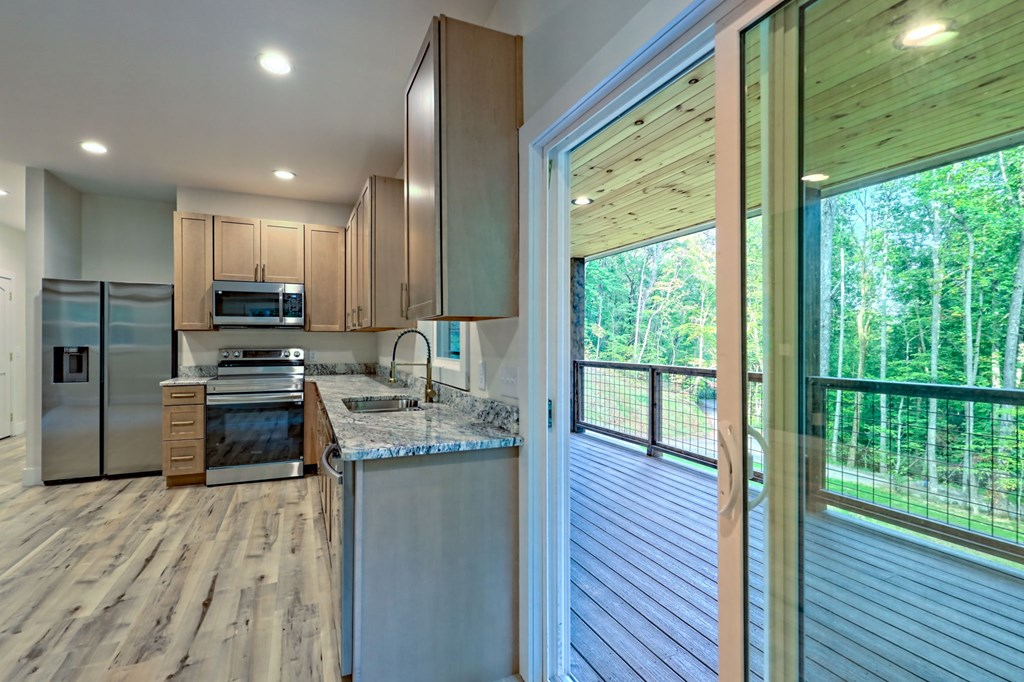 676 Coon Cove Road Hiawassee, GA 30546 - Photo 6 of 24 Gallery Image 6