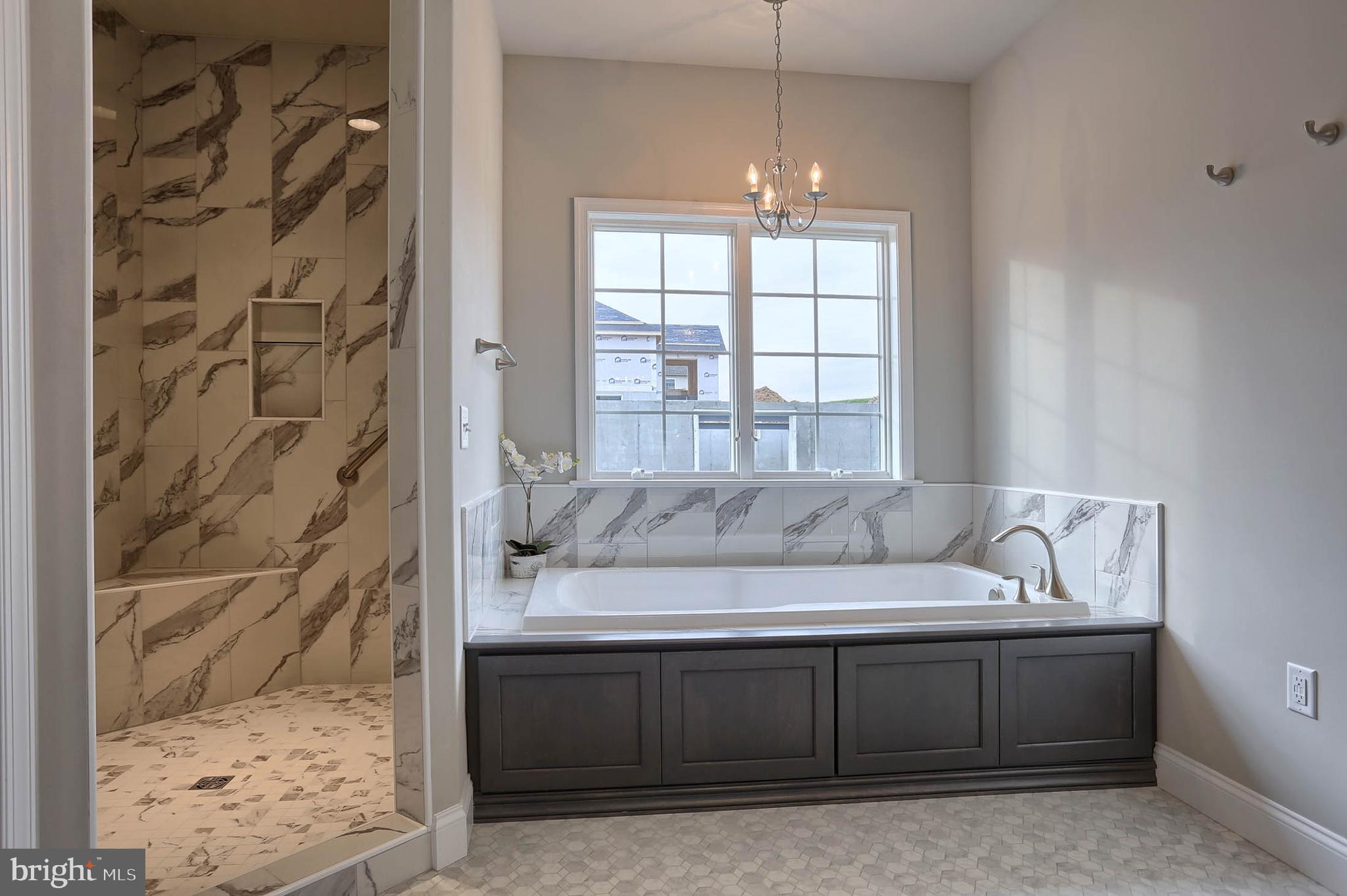 21 Rolling Meadow Road Lebanon, PA 17046 - Photo 27 of 37 a bathroom with a bathtub and a shower