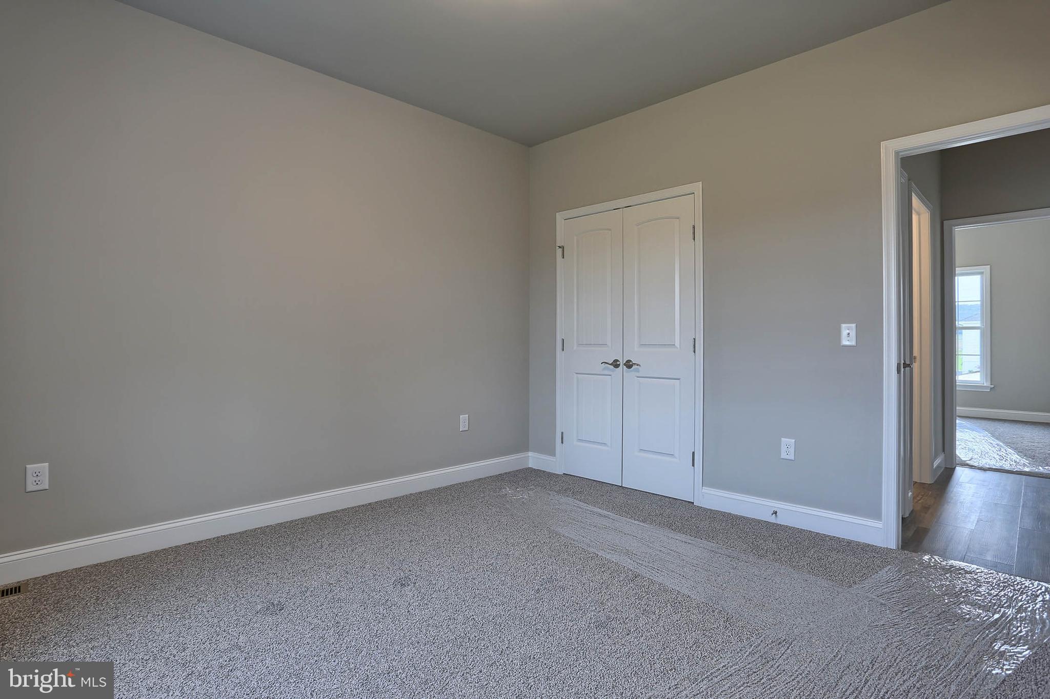 21 Rolling Meadow Road Lebanon, PA 17046 - Photo 31 of 38