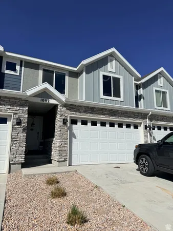 $395,000 | 1002 West Fox Avenue, Santaquin, UT 84655
