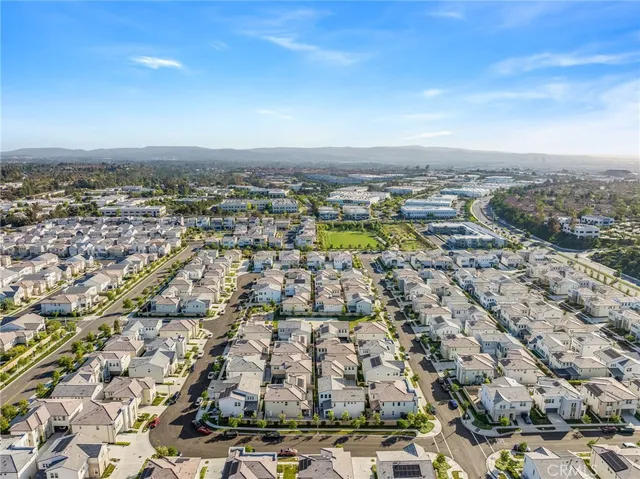 $1,950,000 | 301 Brackens, Lake Forest, CA 92630