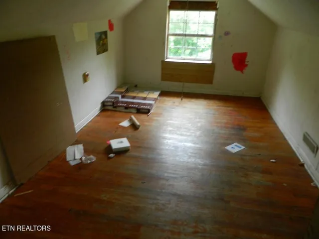 $264,500 | 232 Sallings Road, Luttrell, TN 37779