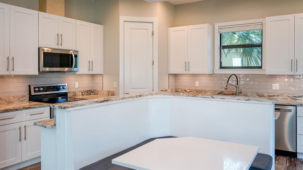 3205 West Nassau Street Tampa, FL 33607 - Photo 19 of 95