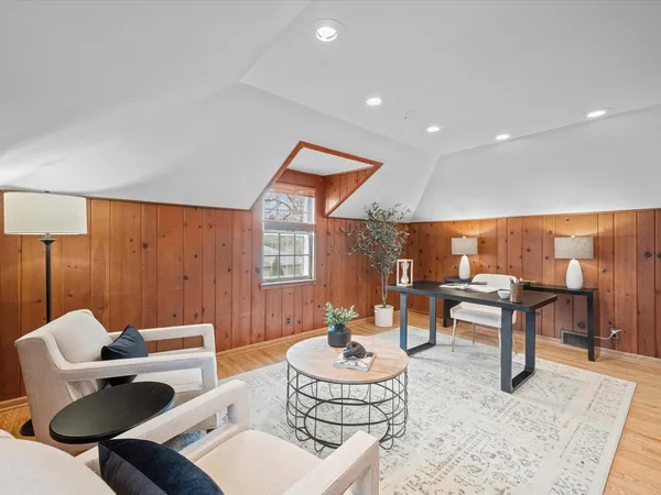 $829,000 | 1177 Wade Street, Highland Park, IL 60035