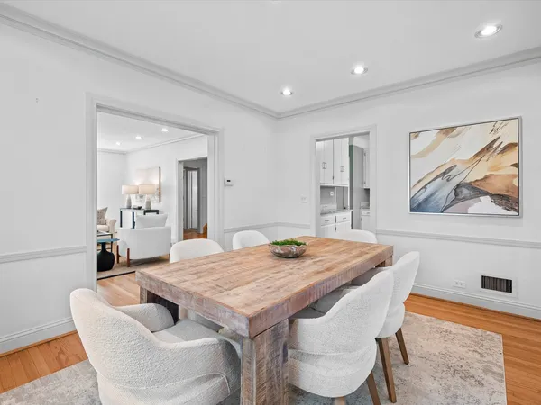 $829,000 | 1177 Wade Street, Highland Park, IL 60035