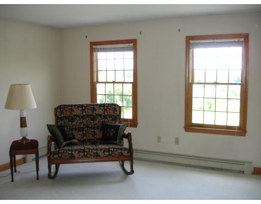 9 Adirondack Road Chelmsford, MA 01824 - Photo 18 of 29 Gallery Image 18