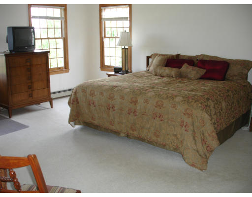 9 Adirondack Road Chelmsford, MA 01824 - Photo 20 of 29 Gallery Image 20
