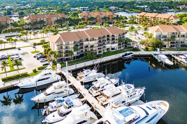 $485,000 | 2501 Marina Isle Way, Unit 304, Jupiter, FL 33477