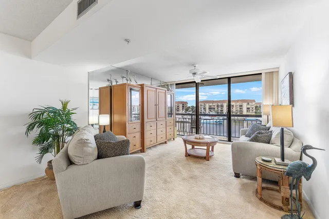 $485,000 | 2501 Marina Isle Way, Unit 304, Jupiter, FL 33477