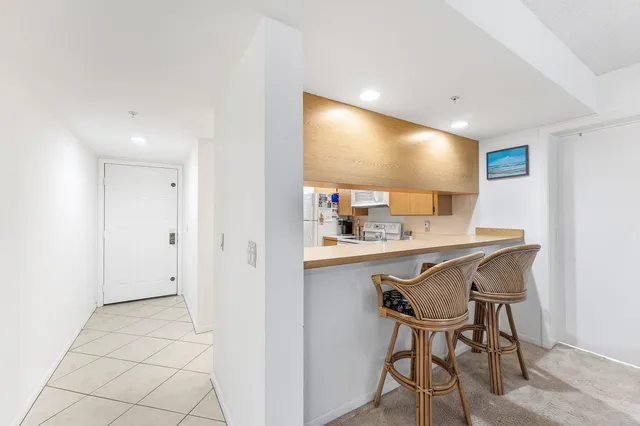 $485,000 | 2501 Marina Isle Way, Unit 304, Jupiter, FL 33477