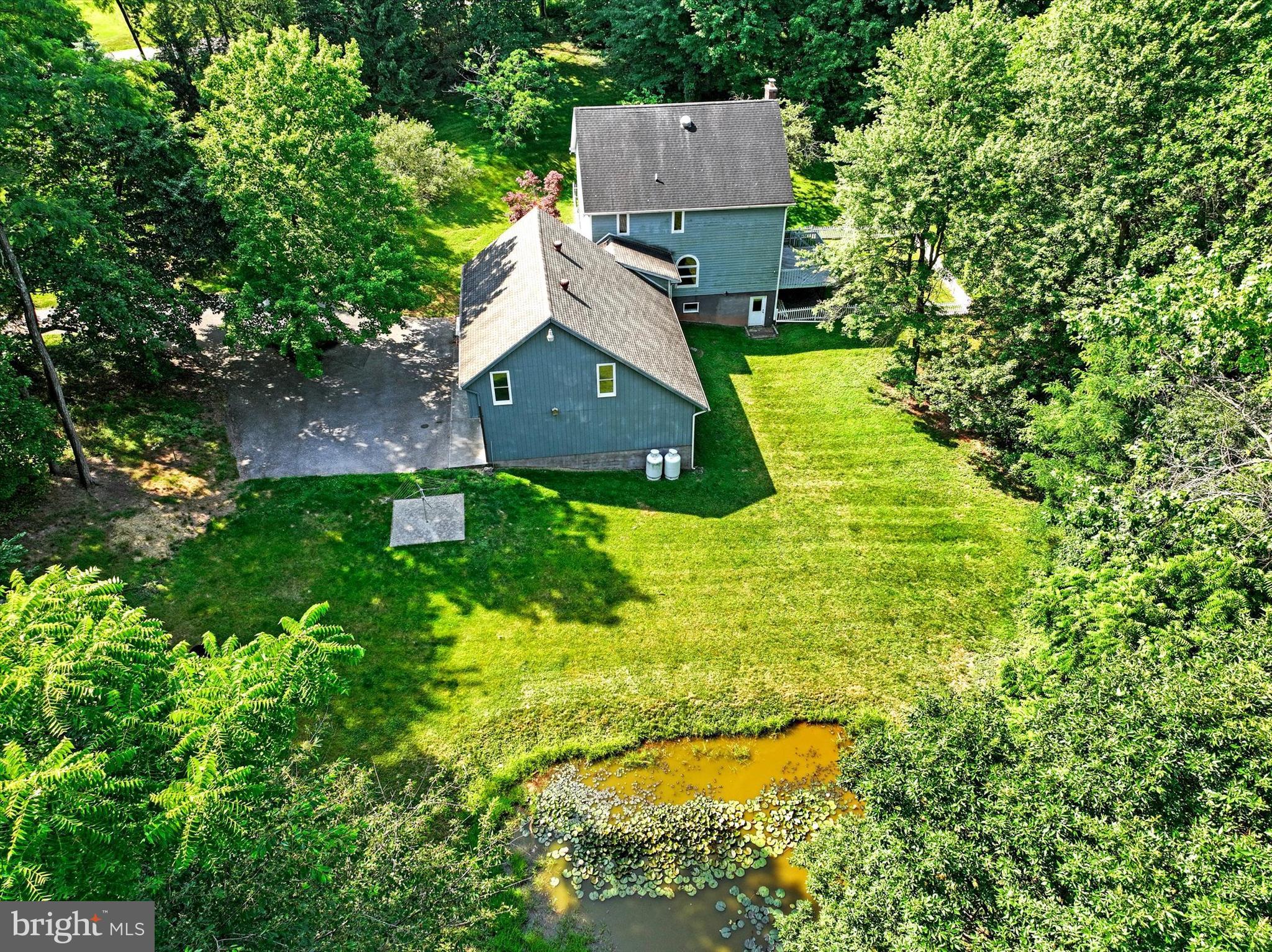 6050 Mountain Road Dover, PA 17315 - Photo 2 of 45