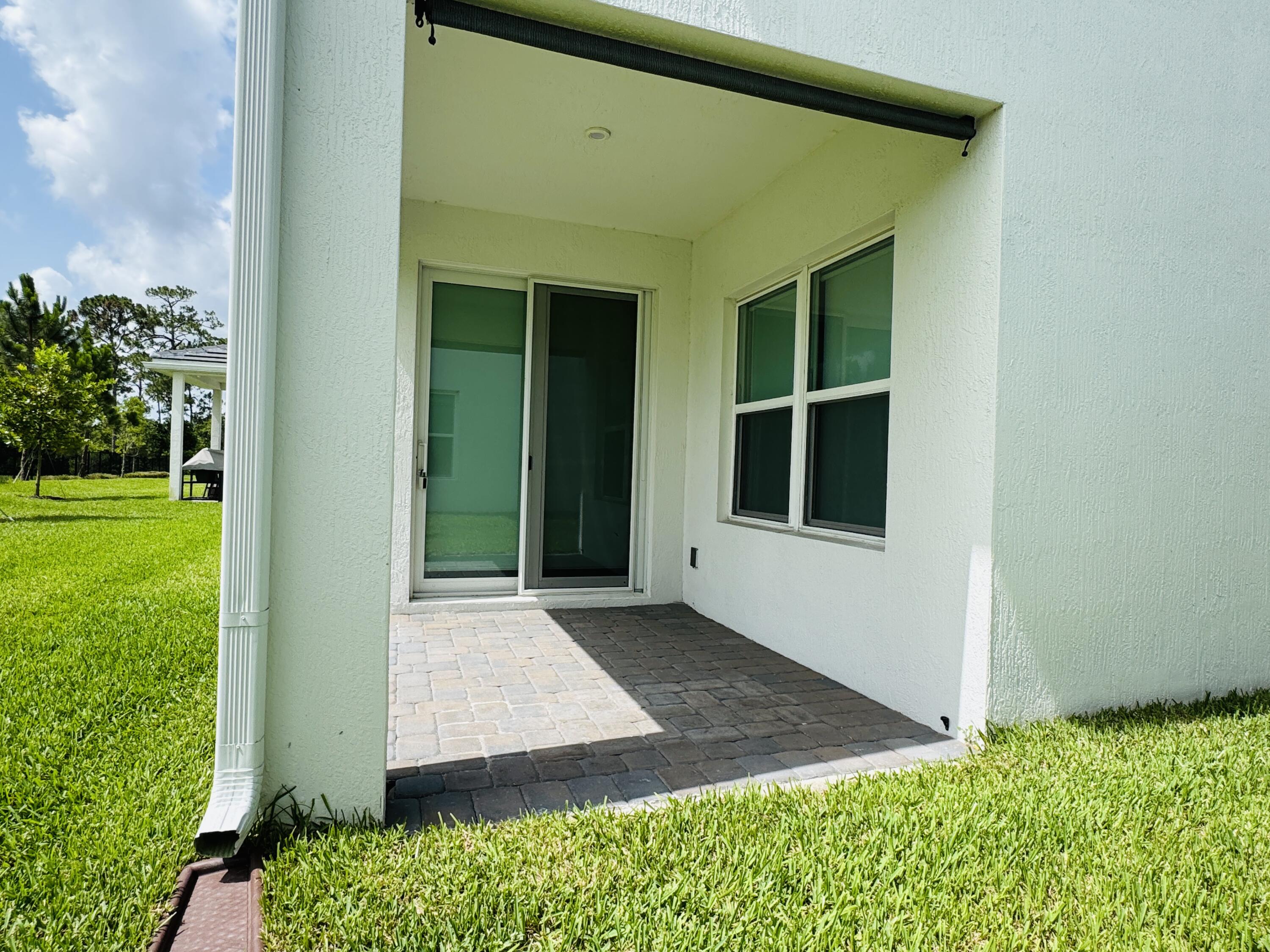 163 Southwest Pomeroy Street Stuart, FL 34997 - Photo 51 of 52 IMG_1851